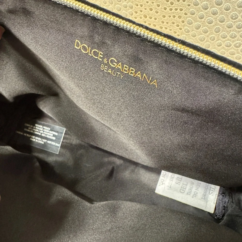 Dolce‎ & Gabbana Black and Gold Beauty Pouch NEW